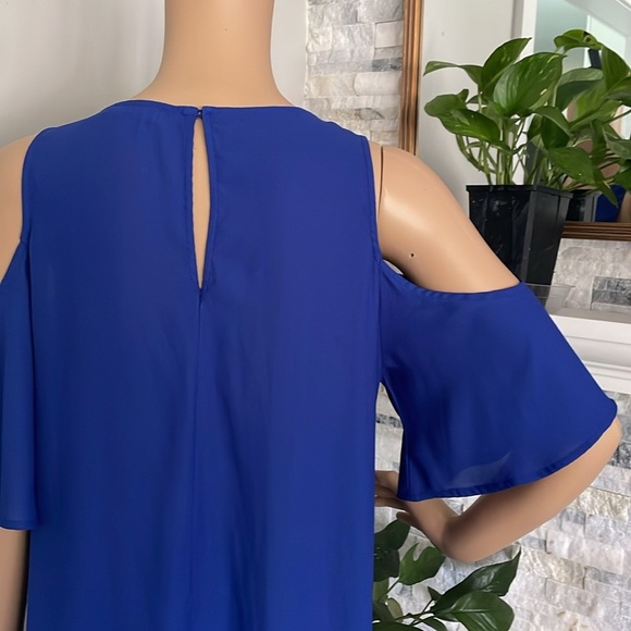 Lush Plain-Colored Open-Shoulde Sz S - Picture 6 of 7